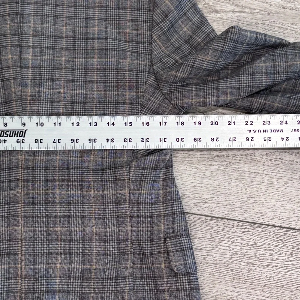 Ted Baker Sport Coat Mens 40S Grey Plaid Wool Endurance Konan SPJ Blazer